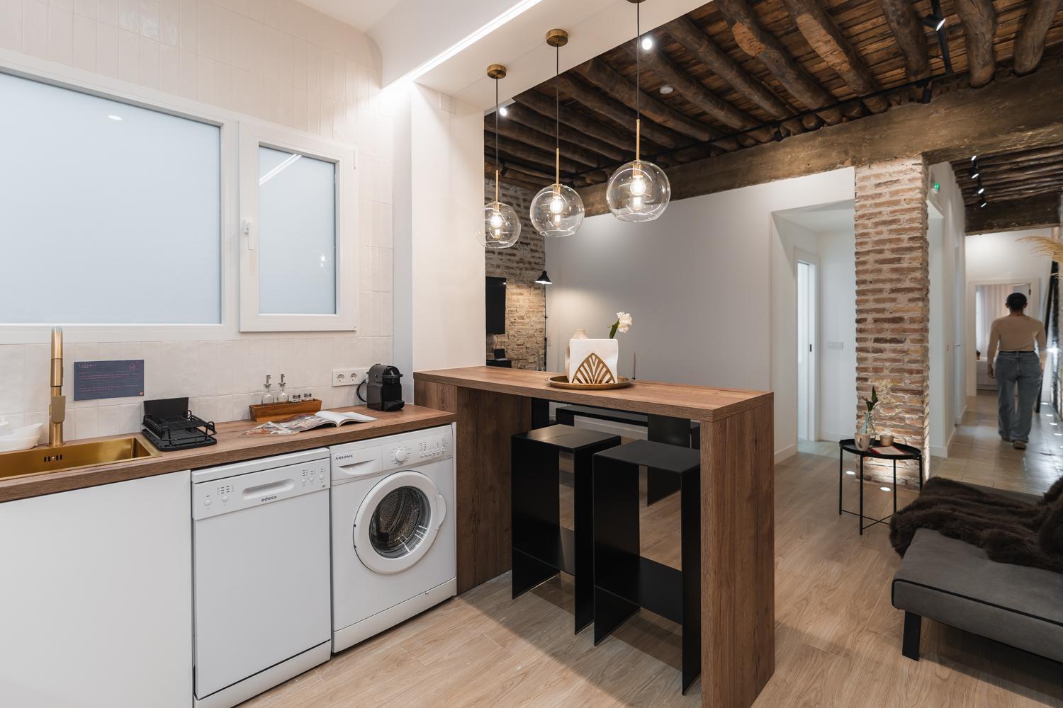 Tuguest Buensuceso Apartment Гранада Екстериор снимка