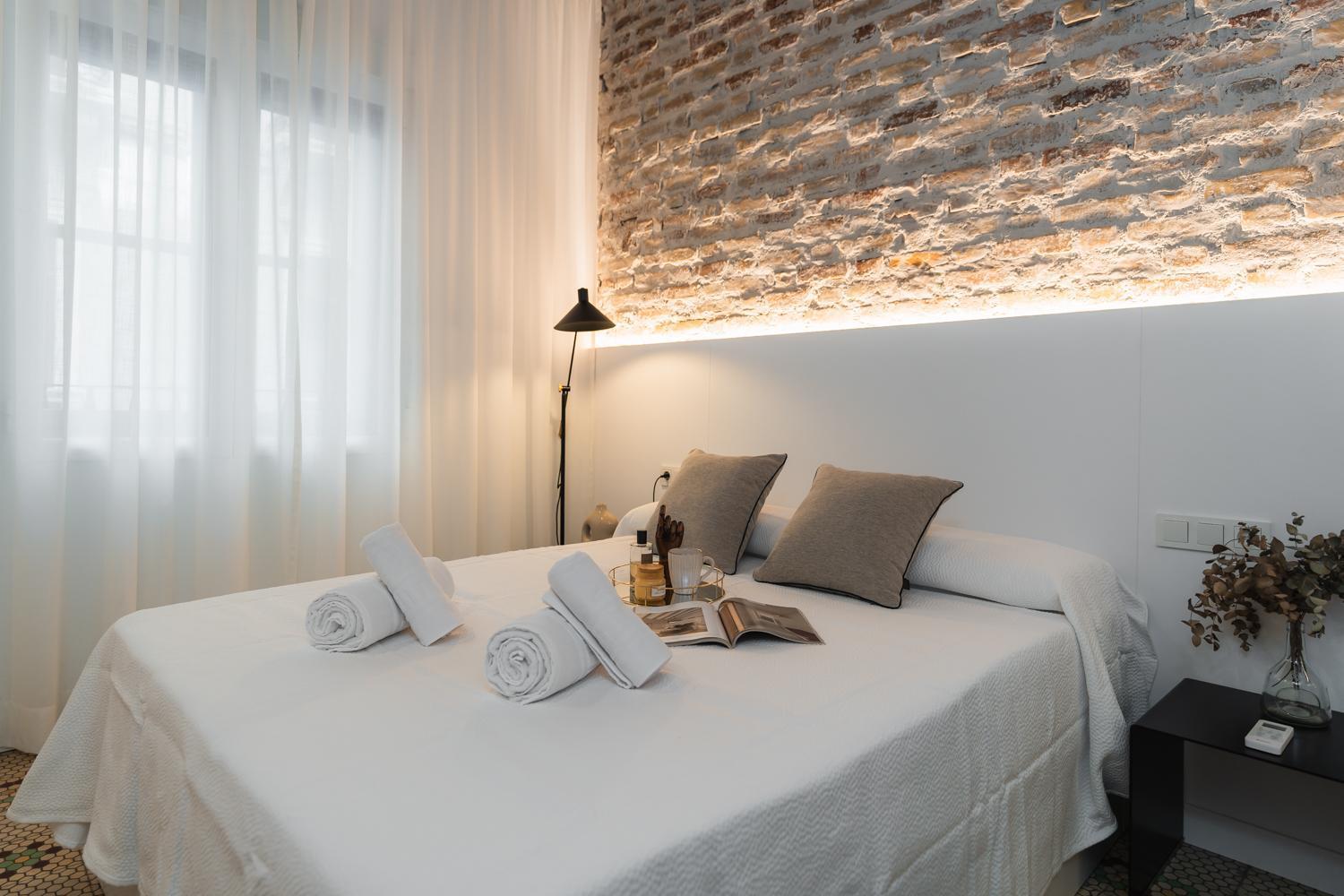 Tuguest Buensuceso Apartment Гранада Екстериор снимка